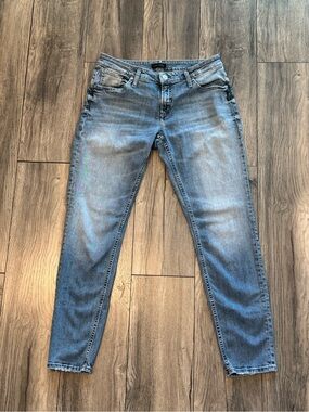 Silver Jeans Co Boyfriend Jeans W31 L29 Medium Wash Denim